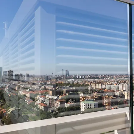 דירה Torre Luxury מילאנו