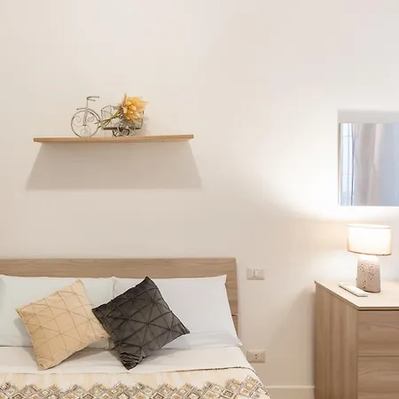 Metro M1- Fiera Citylife Duomo 10 Min Ac Wi-fi Διαμέρισμα