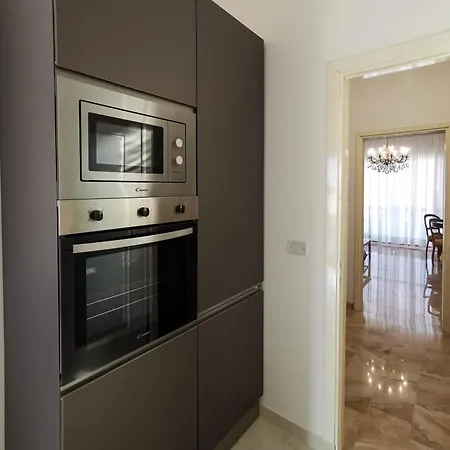 L'arche Comfort&relax - Old Style House Apartment Milan