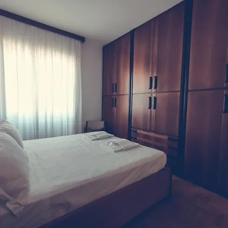 Apartmán L'arche Comfort&relax - Old Style House Milán