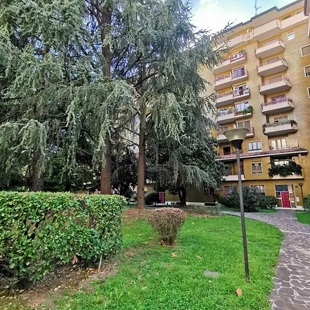 Apartment L'arche Comfort&relax - Old Style House Milan