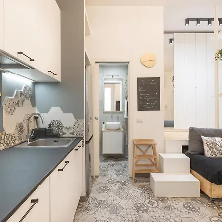 Tiny & Tidy In The Key Area Of מילאנו