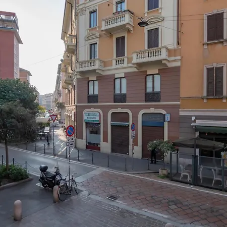 Luxury - Muratori 9 *