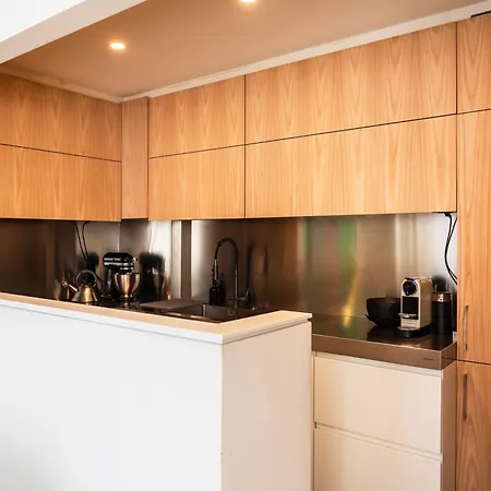 Youhosty - Keplero 10