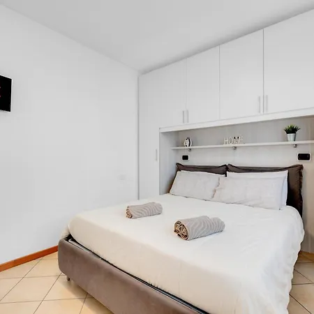 Pran27 -crescenzago - - Large - Bright -