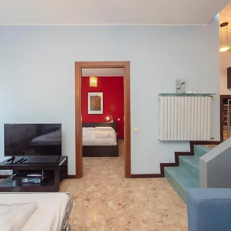 I Host - Falck 53 Apartament