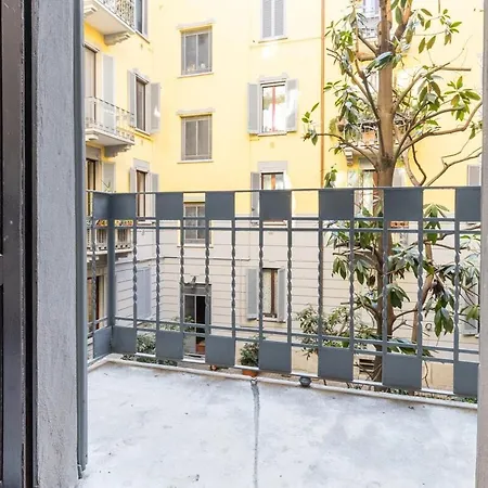 Stradivari - - By Host4u