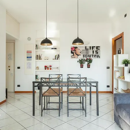 Stazione - Ariel - Luminoso Con Terrazzo Fino A 6 Posti Letto *