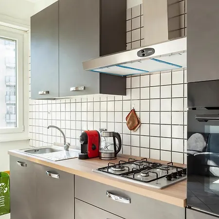 Stazione - Ariel - Luminoso Con Terrazzo Fino A 6 Posti Letto