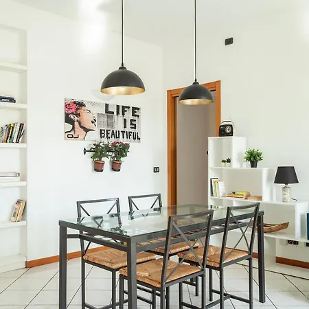 Stazione - Ariel - Luminoso Con Terrazzo Fino A 6 Posti Letto Lejlighed