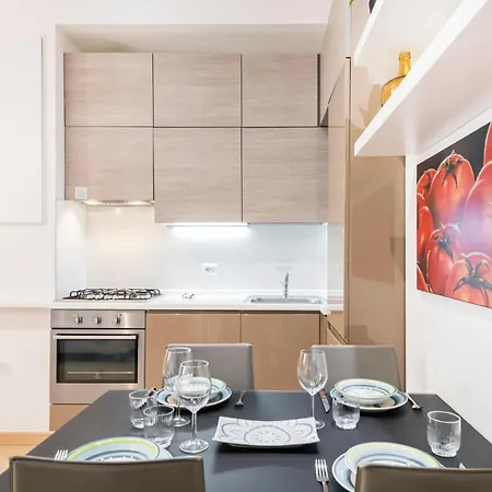 Easylife - Elegante In Porta Romana Milan
