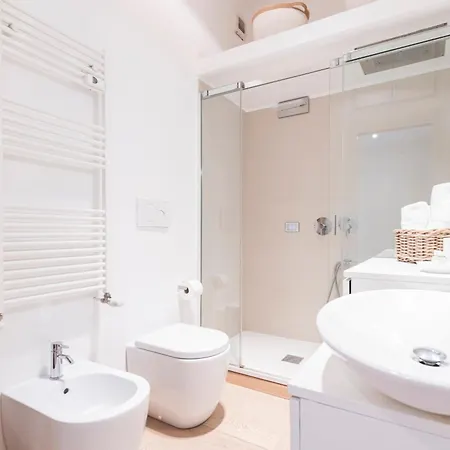Easylife - Elegante In Porta Romana Apartment