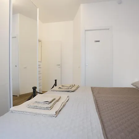 Marina House - Iulm Navigli San Paolo *