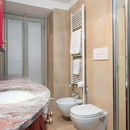 Classbnb - Just A 5 Minute Walk From Piazza Duomo ميلان