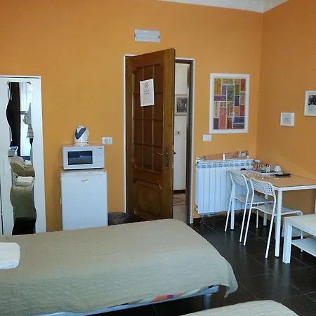 Andronaco Pensionat Milano