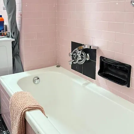 Paullo Joy Apartment