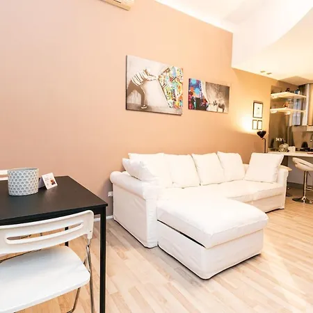 Chic Elegante Rifugio A Due Passi Dalla M4 Milão