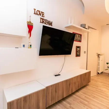 Chic Elegante Rifugio A Due Passi Dalla M4 Milano