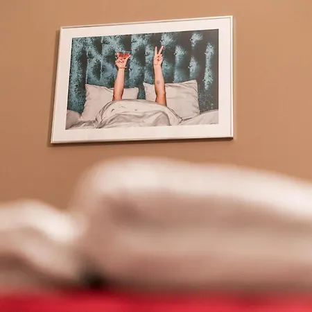 Chic Elegante Rifugio A Due Passi Dalla M4 Apartamento Milão