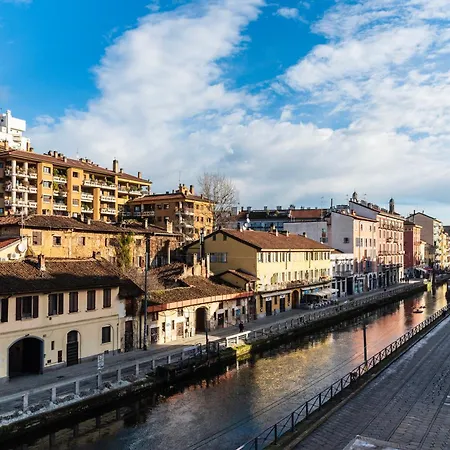 Youhosty - Navigli View *