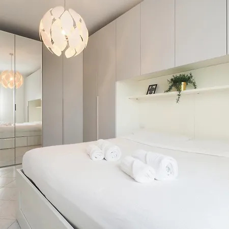 Primopiano - Caldirola Apartman *