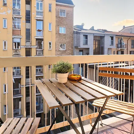 Primopiano - Noe Apartman Milánó