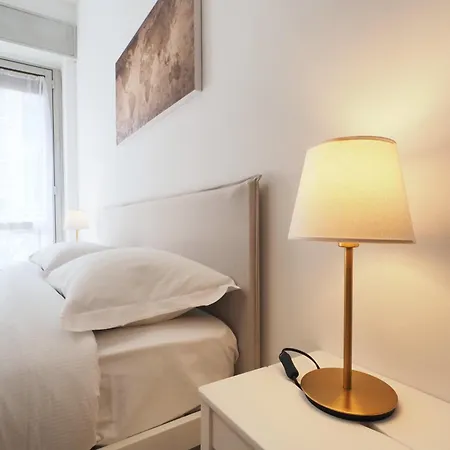 Primopiano - Noe * Milánó