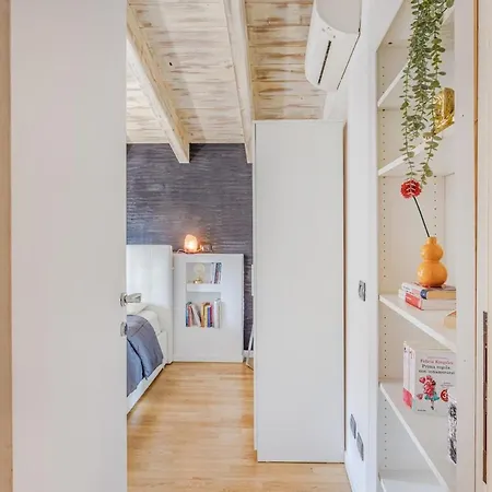 Unconventional Near Linate - Supreme Meme Loft 아파트 *