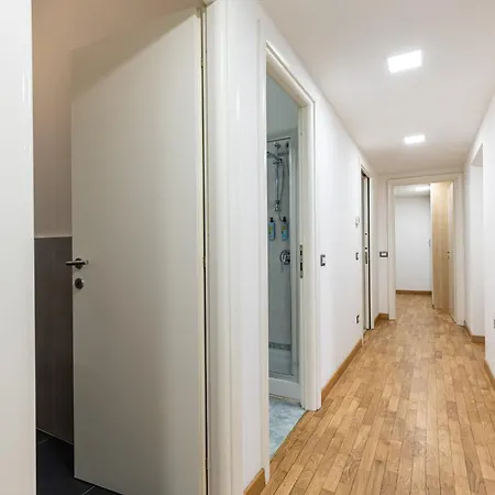 Beplace In De Amicis Apartment *