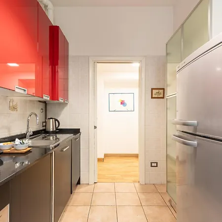 Beplace In De Amicis Apartment