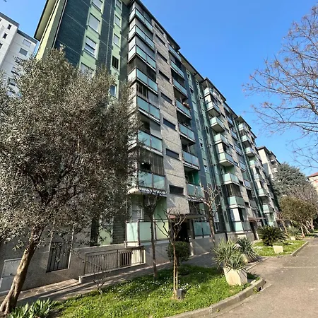 Apartament San Siro Ippodromo Fiera X4pax Mediolan