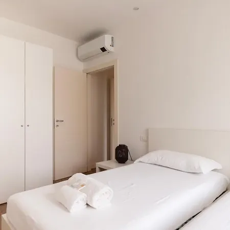 Appartement Youhosty - Gioia Tower View
