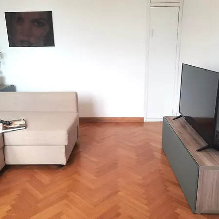 아파트 All'arco Exclusive With Terrace