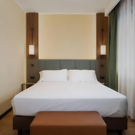 موزارت 4* ميلان