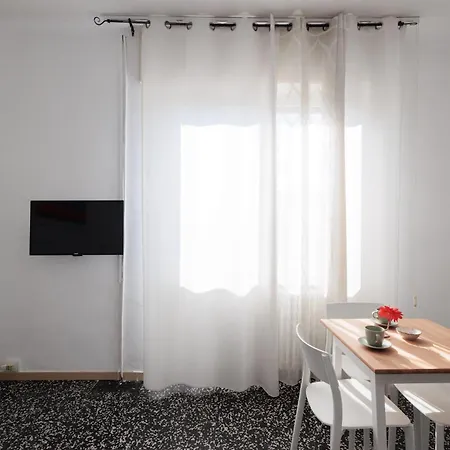 Alessia's Flat - Michetti Apartment