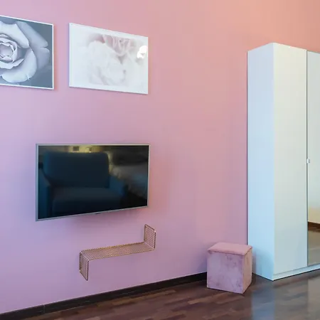 Apartament Duomo View - 2 Min From Duomo Amazing Location Mediolan