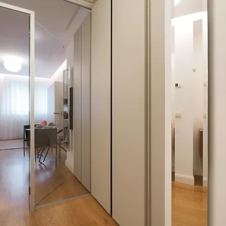 Porta Nuova * מילאנו