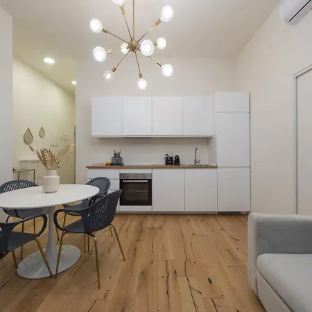 & Modern Porta Vittoria-duomo By Rentopolis Milan