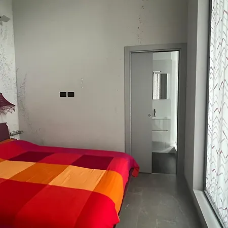 Bellissima Con Bagno Privato Citylife - Sempione Homestay