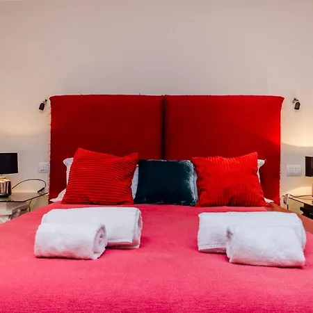 Luxury 3 Fiat, Ariberto Home, Tra Centro Storico Di E Navigli, Con Spaziosa Jacuzzi Милан