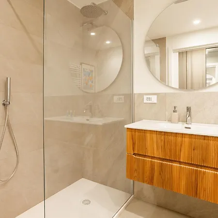 Ampi Monolocali In Via Pirandello - Washington * Milán