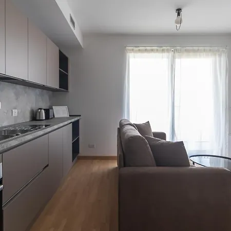 Italianway Comfort - Pasolini 70 C - Feel Uptown * Milán