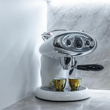 公寓 Station, Luxury & Modern With Comfort!