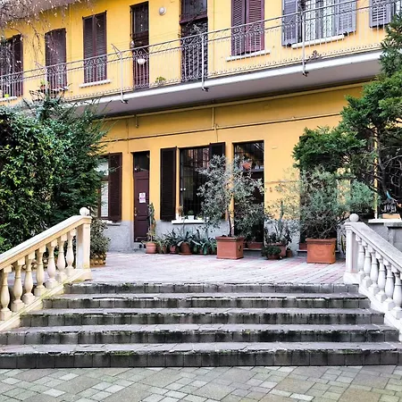 Stylish Top-floor Apt; Design Disctrict Appartamento *