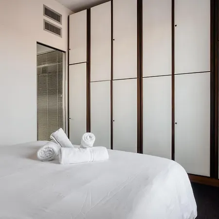 Stylish Top-floor Apt; Design Disctrict מילאנו
