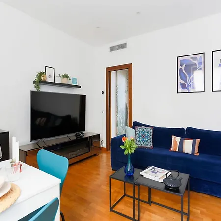 The Rent - Cozy One-bedroom In Wagner Area 公寓 米兰