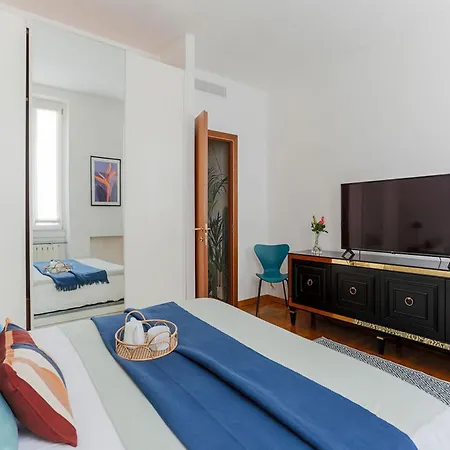 The Rent - Cozy One-bedroom In Wagner Area 米兰