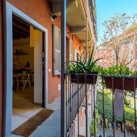 Apartmán 200mt Metro - Design For Creative Living *