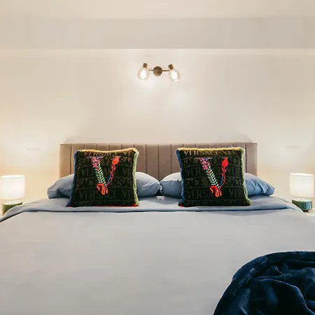Appartamento Casa In Palazzo Liberty - E Ben Collegato *