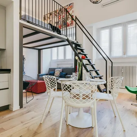 Appartamento Casa In Palazzo Liberty - E Ben Collegato